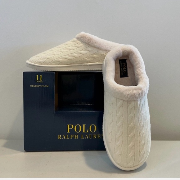 Polo Ralph Lauren Women’s White Fur Lined Slippers - Picture 3 of 3